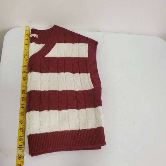 SO Womens Striped Cable Knit Cropped Sweater Vest Size M V Neck Tennis Preppy - Picture 7 of 9